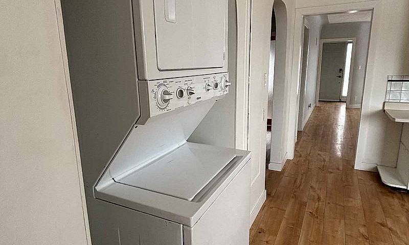 Upstairs House Unit ...