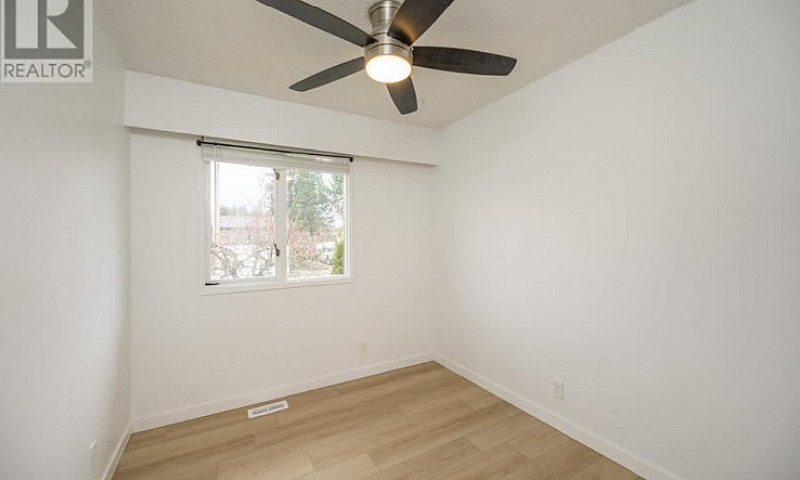 3Bedroom 1.5 Bath Up...