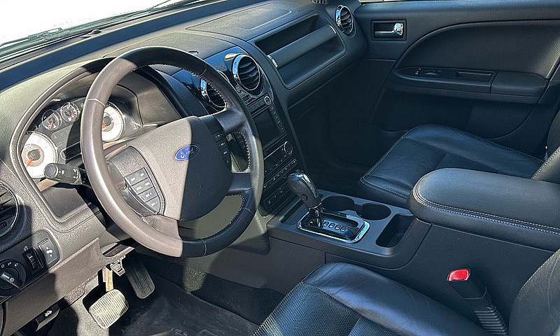 2008 Ford Taurus X...