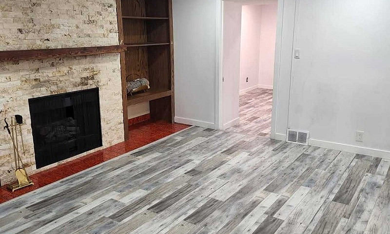 2 Bedroons Basement ...