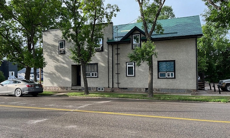 Weyburn Downtown 2 B...