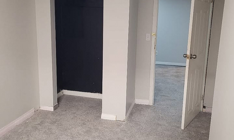 Renovated 8 Bedroom ...