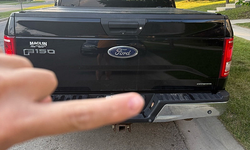 2016 Ford F150 $2200...