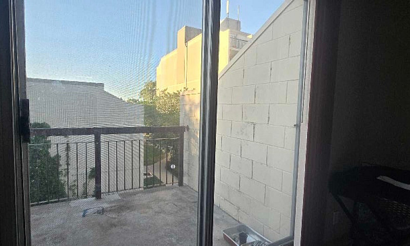  1 Bedroom Apartment...