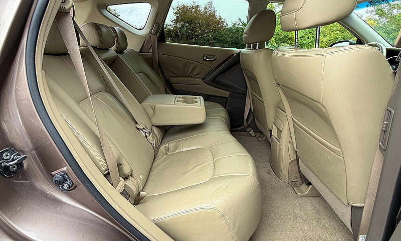 Nissan Murano Le 200...