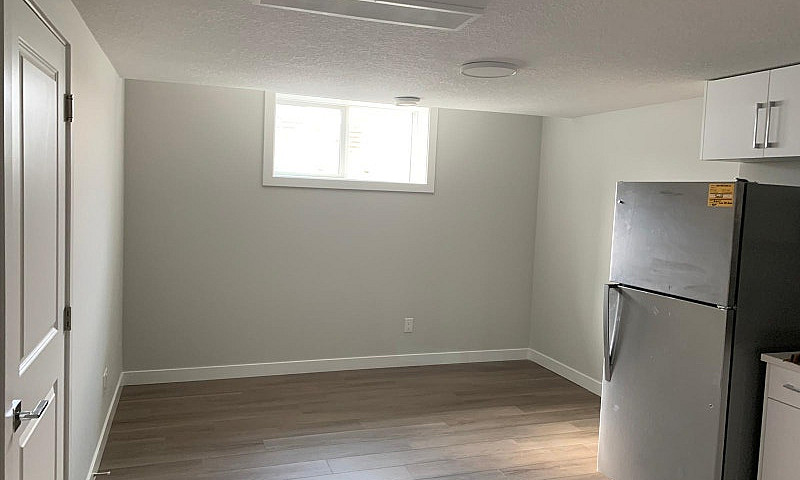 2Bed 1 Bath Apartmen...