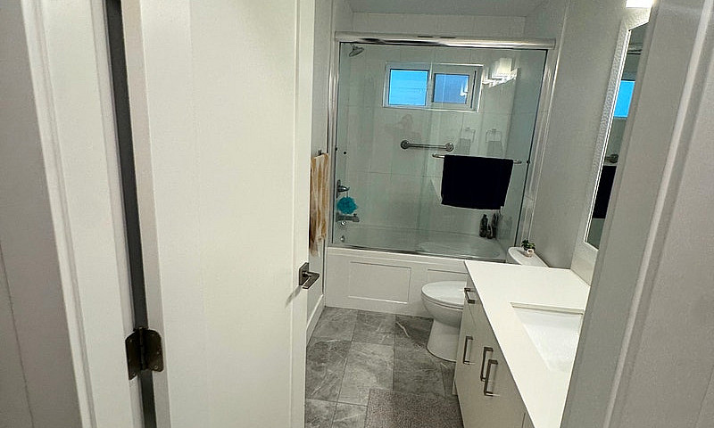 2 Bedroom 1 Bathroom...