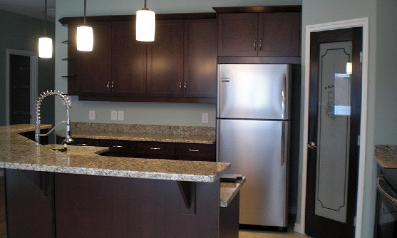 Esterhazy Rental Pla...