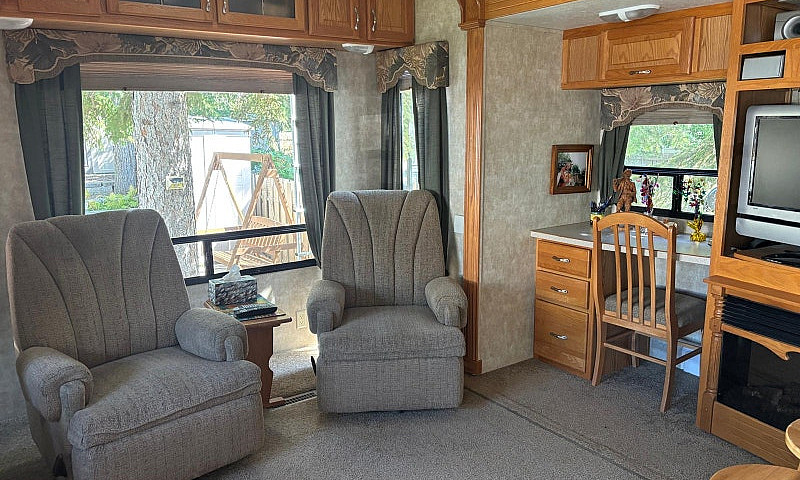 Pigeon Lake Double L...