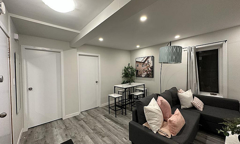 Fully Furnished 2 Be...