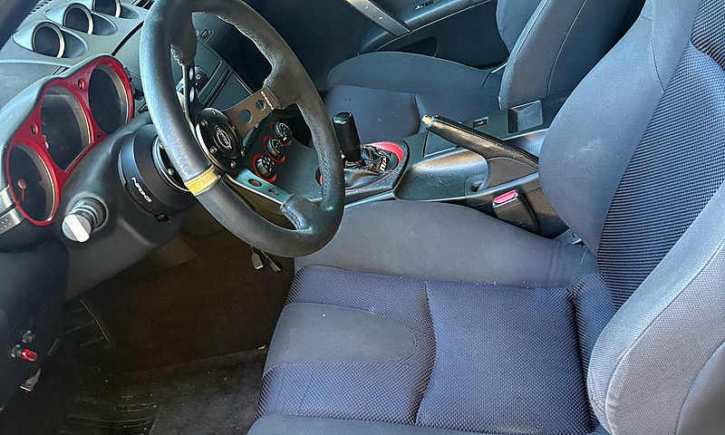 2005 Nissan 350 Z...