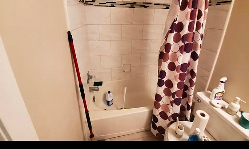2 Bd 1 Bathroom Apar...