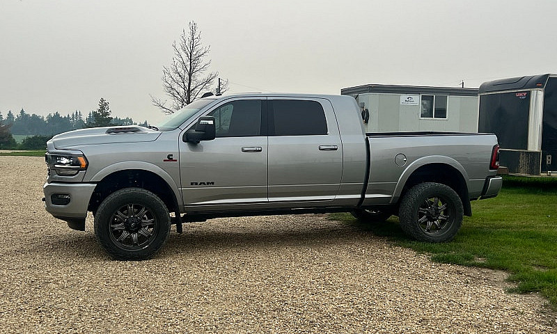 Ram 3500 Limited ...