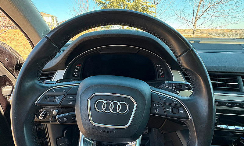 2018 Audi Q7 Technik...