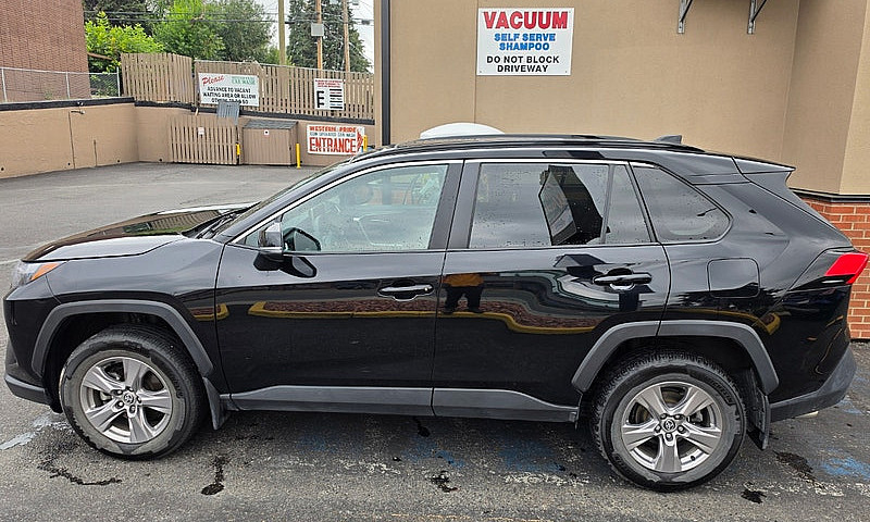 2023 Toyota Rav4 Xle...