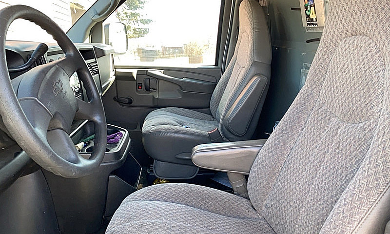 2007 Chevy Express C...