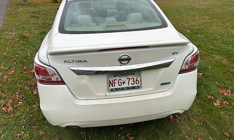 Nissan Altima Bon Et...