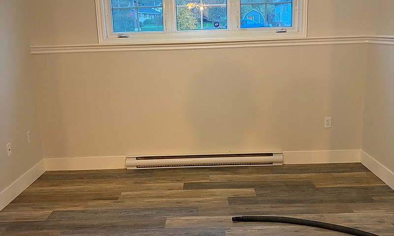 Just Renovated 3 Bed...