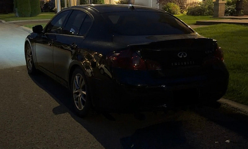 Infiniti G37X...