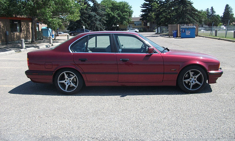 1995 Bmw 530I, $8000...