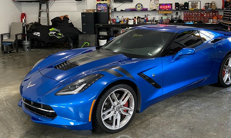 Corvette Stingray...