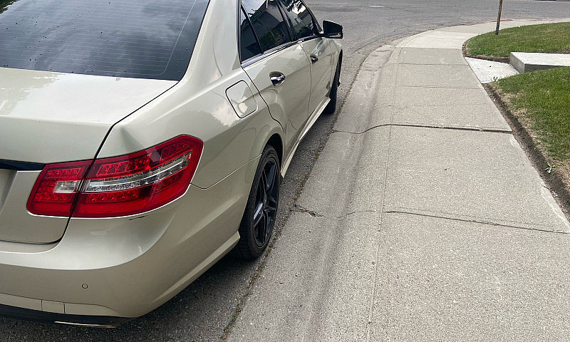 Mercedes E550 4 Mati...
