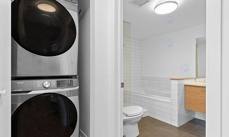 Amazing Superb Condo...