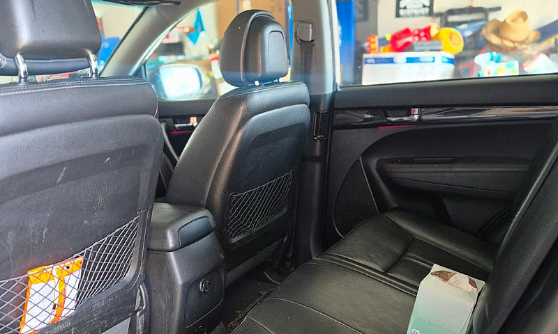 Kia Sorento...