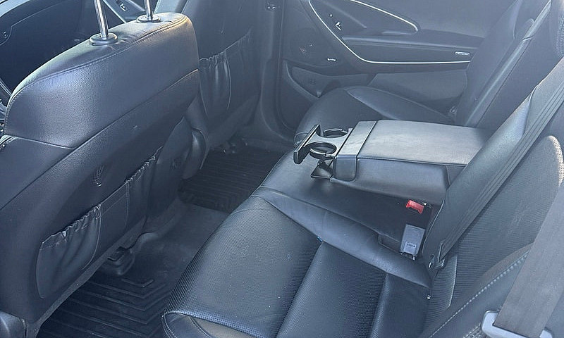 Hyundai Santa Fe...