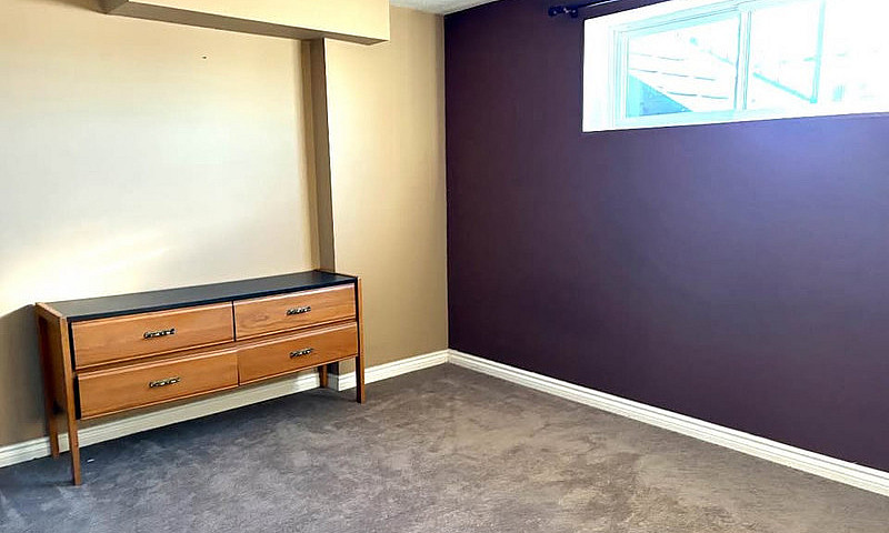 1 Bedroom 1 Bathroom...