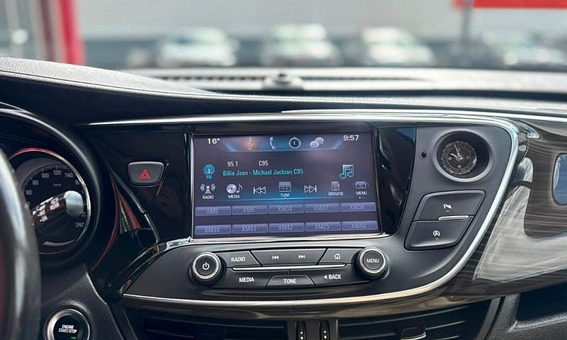 Buick Envision 2019...