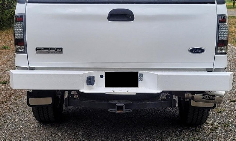 2005 Ford F350 Xlt...