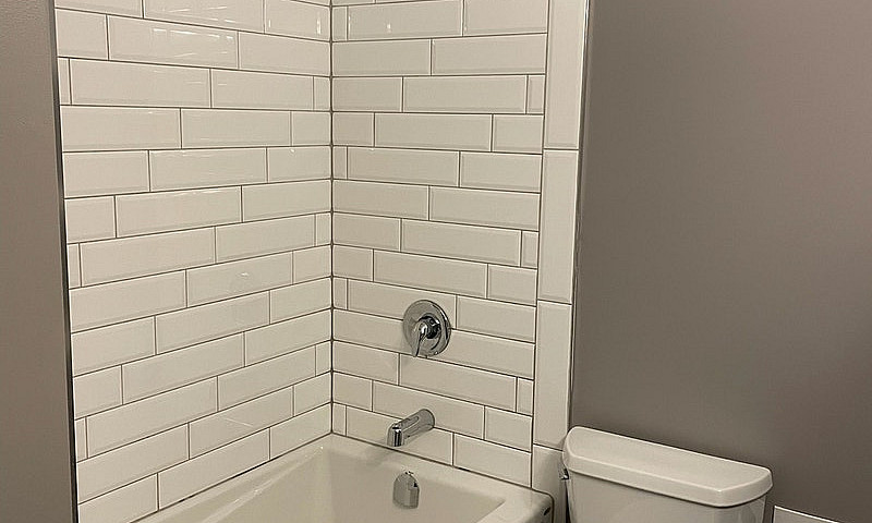 Newly Renovated 3 Be...