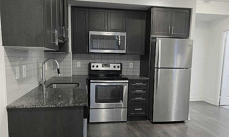 Lease: 1Br 1Wr, Heat...