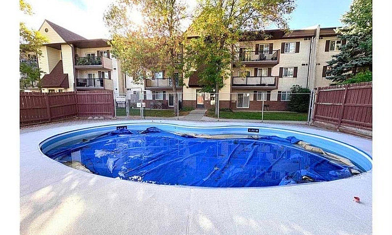2 Bed 1 Bath Condo...