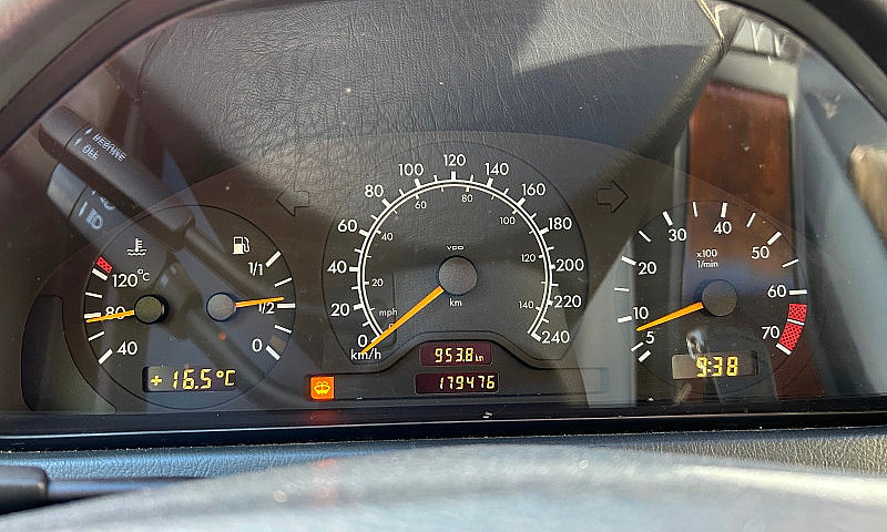 1998 Mercedes-Benz C...
