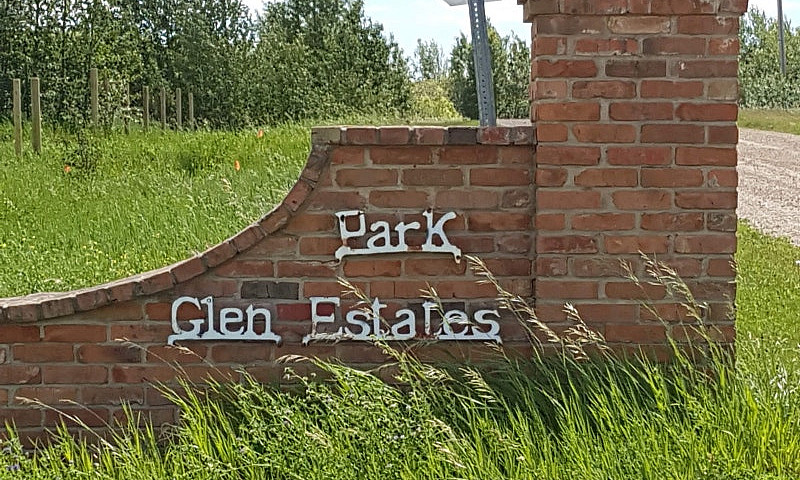 Elk Island Acreage F...