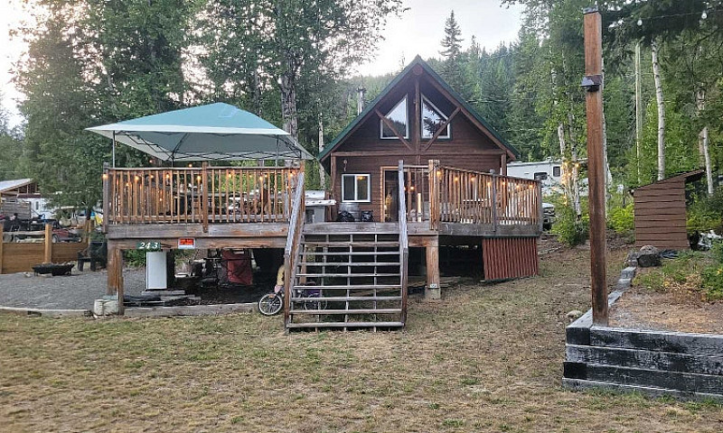 East Barriere Lk Cab...