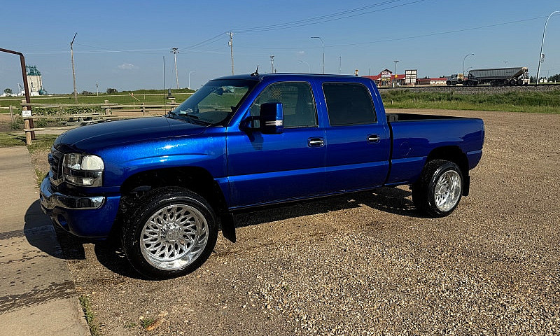 2005 Gmc 2500...