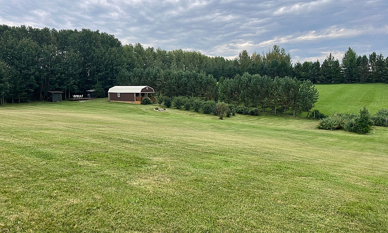 Lake Country Living ...
