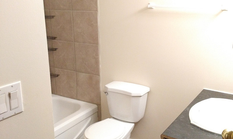 Sweet Deal: Two Bed/...
