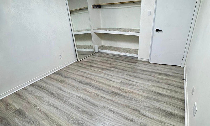 Room For Rent...