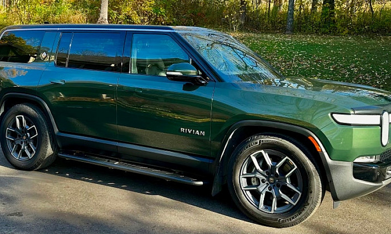 Rivian R1S 2024 Pdm ...