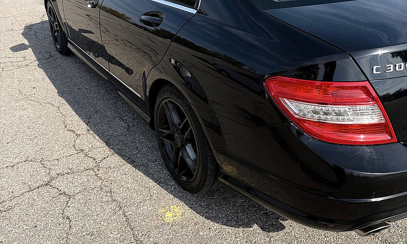 2011 Mercedes Benz C...