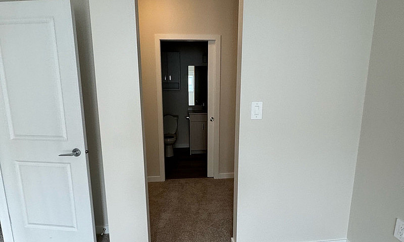 2 Bedroom Townhouse ...