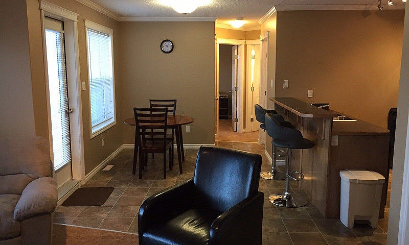 **Newer** 2 Bedroom ...