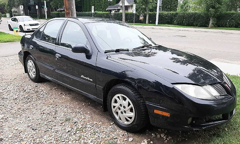 2005 Pontiac Sunfire...
