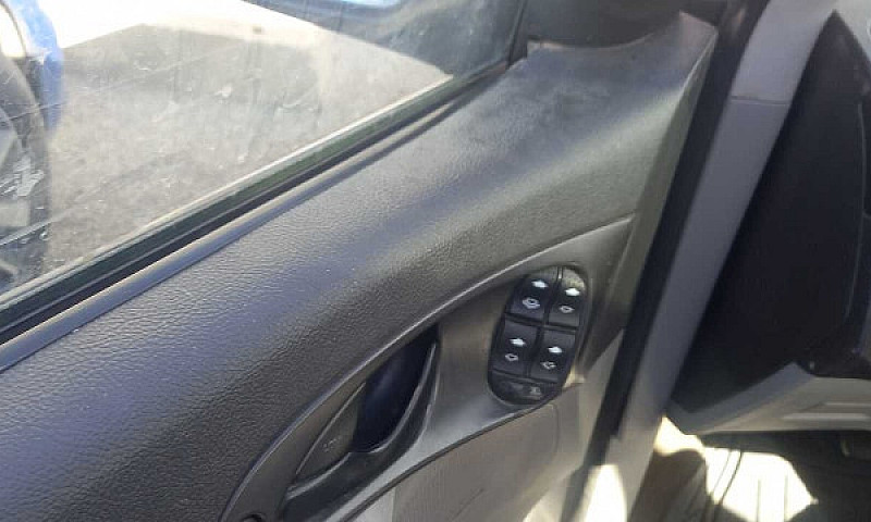 2007 Ford Focus Ses...