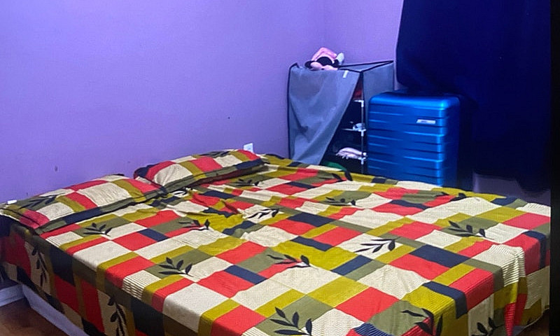 Room For Rent ...