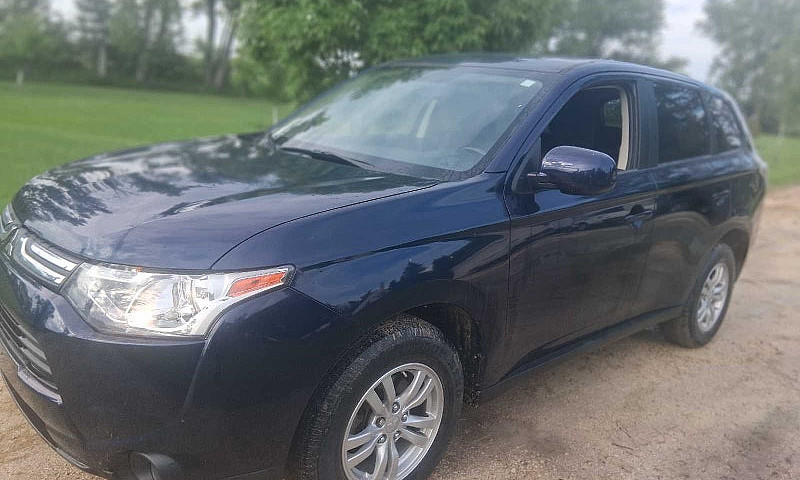 2014 Outlander Mitsu...
